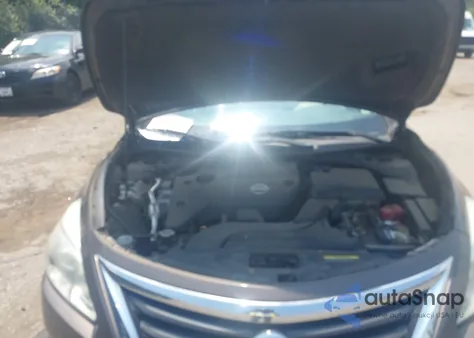 2013 Nissan Altima 2.5 S z USA, uszkodzony, nr VIN 1N4AL3AP0DC918303